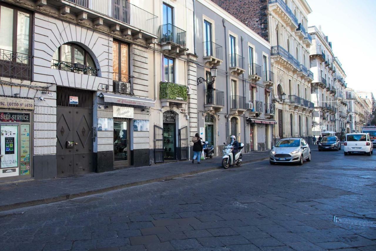 Central Home Catania By Sicily In Home Eksteriør billede
